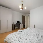 Сasa de vacaciones With 4 Bedrooms Poreč
