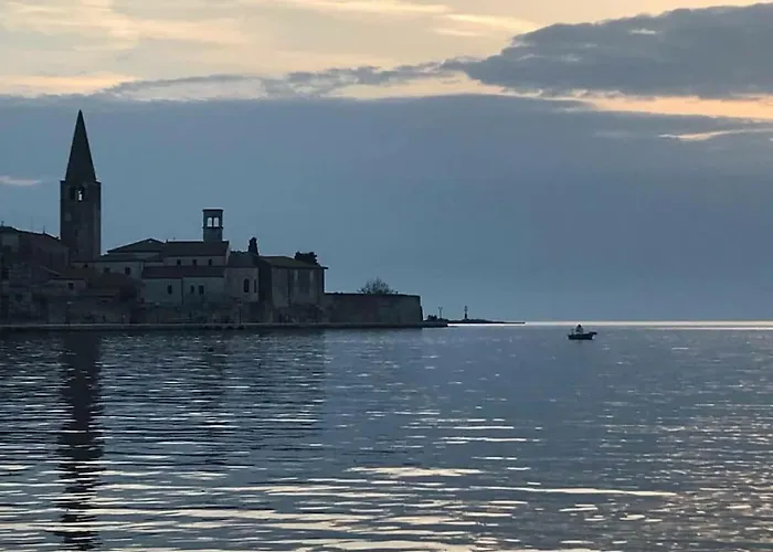 With 4 Bedrooms Casa vacanze Porec